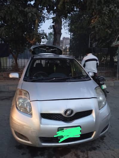 Toyota Vitz F For sell