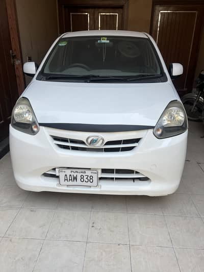 Daihatsu Mira ES