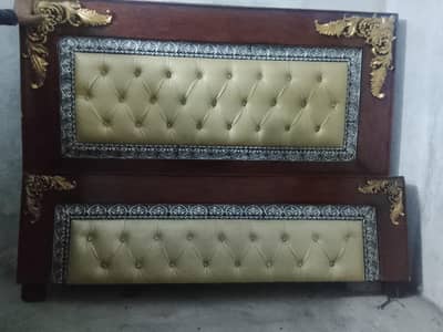 DOUBLE BED + 1 SIDE TABLE