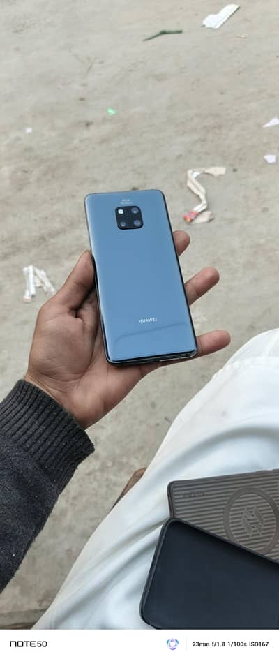 mate 20 pro 6/128 PTA approved