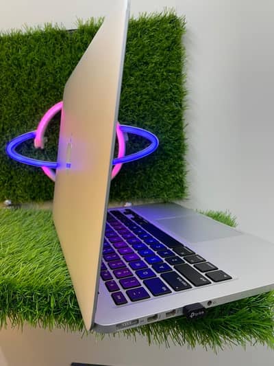 Apple MacBook pro 2012 13 inch core i5