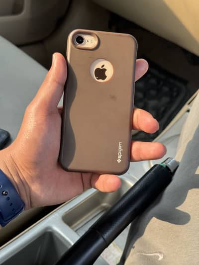 iPhone 8 pta approved 64gb 80heath betery change 03091402319call whats