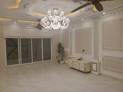 House for Buy in DHA phase 8 block V