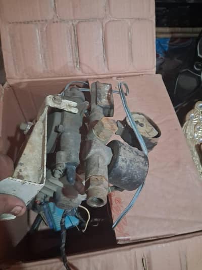 suzuki mehran 2007 model original cng kit with  salender all accesries