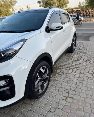 Kia Sportage 2022 FWD Full genuine body prestige condition