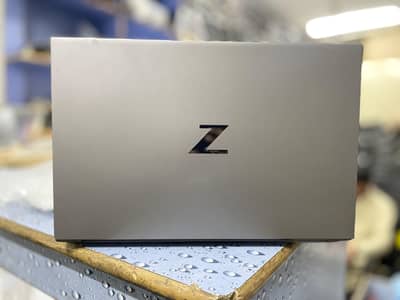 laptop hp zbook G7 i7 10th