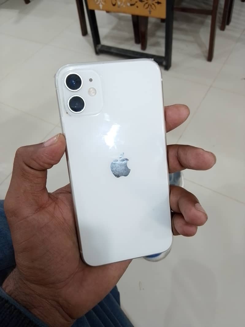 iPhone 11 Exchange/Sale 1