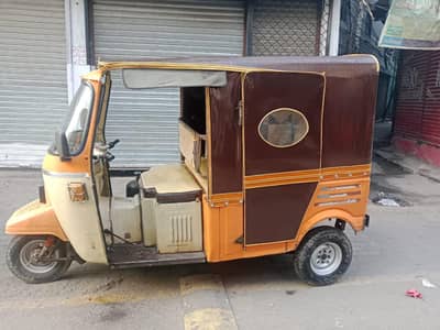 Siwa euro 2  rickshaw 6 seater for sale
