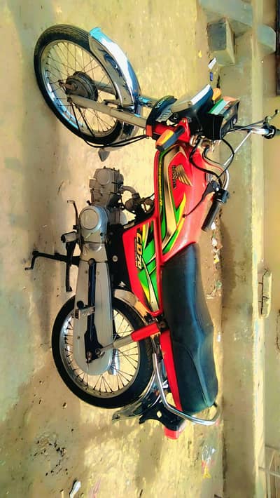 CD 70 BIKE HONDA 2022 MODEL