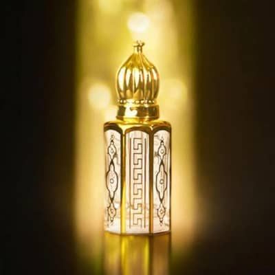 Fragrance (Oil perfume). long lasting
