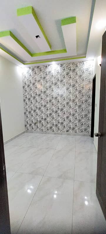 Beautiful Ground Plus One 15A/5