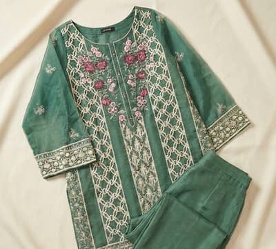 3pc stitched embroidered shirt with touser & duppata