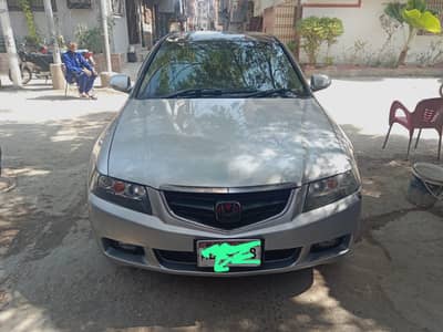 Accord  CL 9 (2003 reg 2006 )