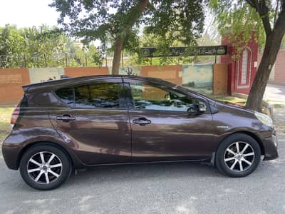 Toyota Aqua G-package push Start