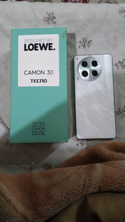 Tecno camon 30/8/256