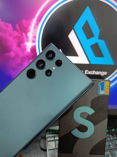 Samsung Galaxy s22 ultra 12/256 GB 03214923837 my WhatsApp number