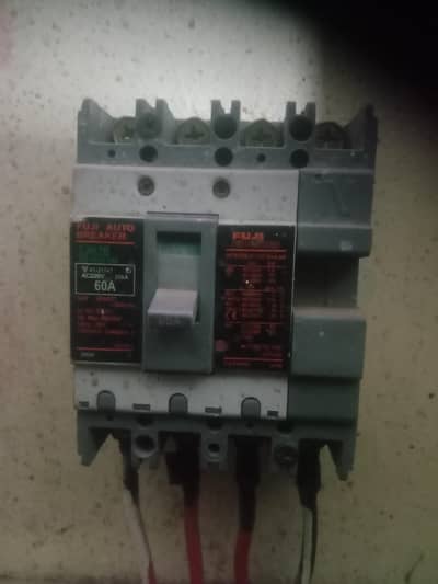60 A fuji auto breaker all ok genius
