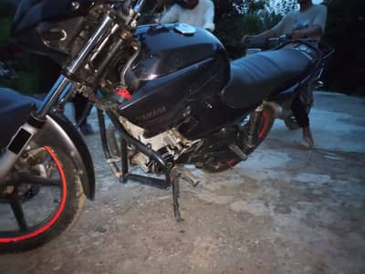 Yamaha ybr 125 urgent for Sall call me  03294322017