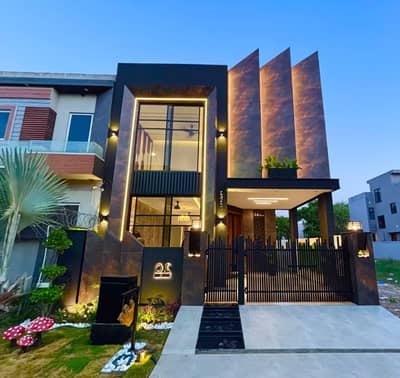 5 Marla Lavish Bungalow For Rent In DHA Phase 9 Town Lahore