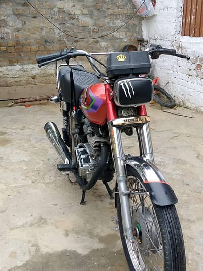 Honda 125 CG bike 2017 model WhatsApp number 03239945092