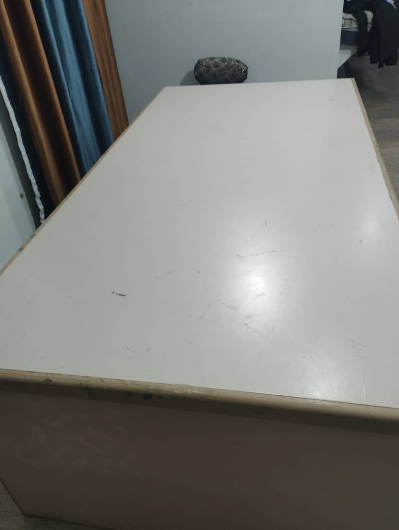 Lab / dining table 2