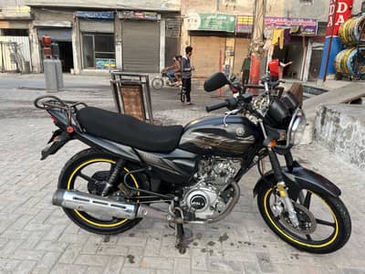 Yamaha ( YB 125 Z ) 2020