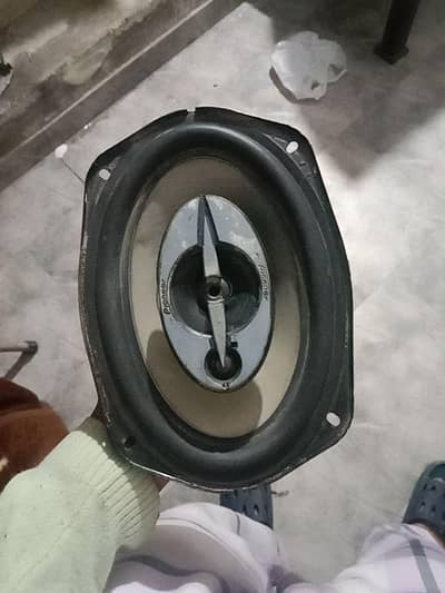 Kenwood/ pioneer speakers with subwoofer 0324,4982444