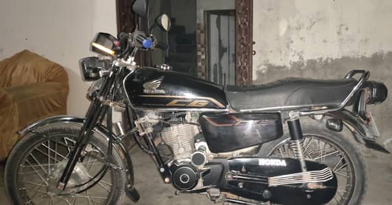 CG 125 special edition Honda