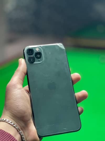 iphone 11 pro max  92 health