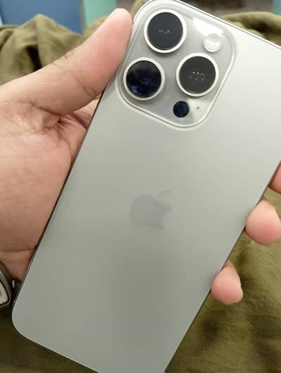 16 pro Max 256gb official pta approved