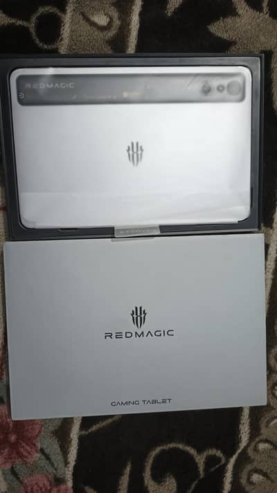 REDMAGIC ASTRA TABLET