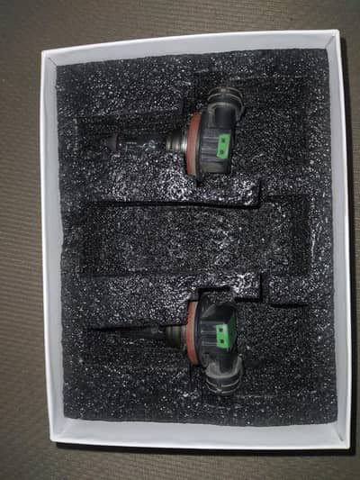 H11 Halogen Bulbs ( Used ] Made in China 12 V 55 W . Phililps original