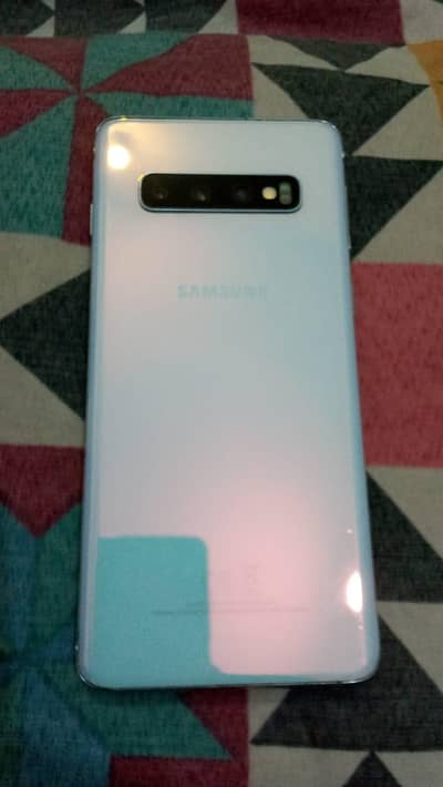 Samsung s10