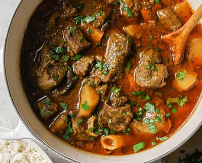 house ma females Cook chye