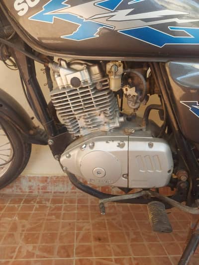 Suzuki gs150 for sale brand new tyre fresh tuna up koi Kam nahi hai bi