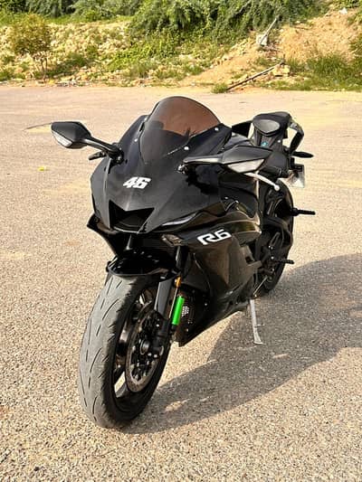 Yamaha R6