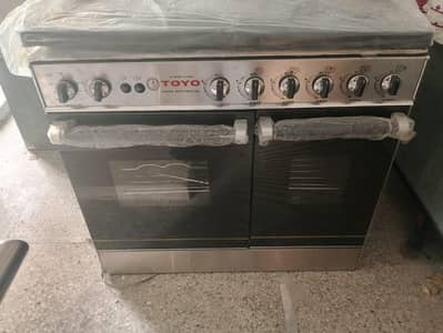 cooking range with 5 burners
