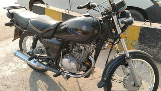Suzuki Gs150 (2016). 03127698694
