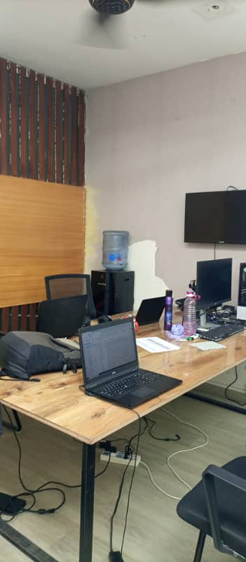 Office For Rent Al Hafeez Heights