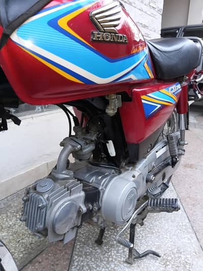 HONDA CD 70