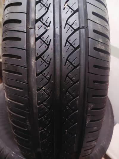 yokohama 175.70. 13 tyre for sale