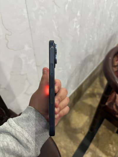 Iphone 15 pro max jv