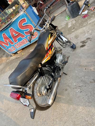 Honda cd 70 2023