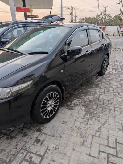 Honda city 1.3 iv . tec