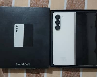 Samsung Galaxy Z Fold 5
