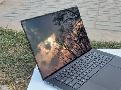 Dell Precision 5570 Core i7 12th gen | 8Gb RTX | 4k Touch Workstation