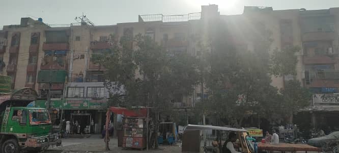 2 bed drawing and dinning flat available for sale in Gulzar e hijri scheme 33