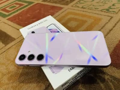 galaxy a55 5g box pack brand new condition all accessories