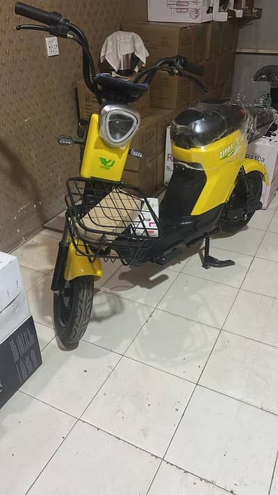 YJ Future Zippy E-Scooty