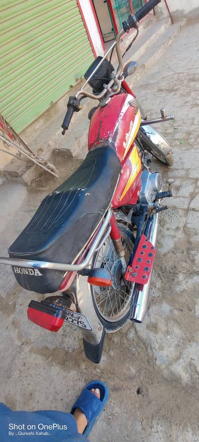 Honda CD 70 2005 model